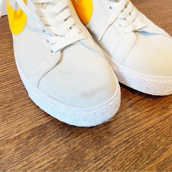 Nike | Men’s SB Blazer Mid Summit White/Laser Orange High Top Sneakers Size 8 - Picture 7 of 12